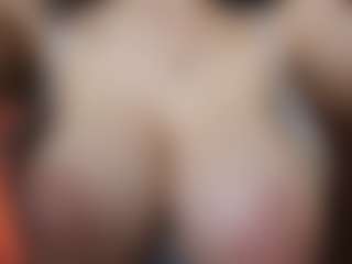Marcelinee50's Live Sex Cam Show