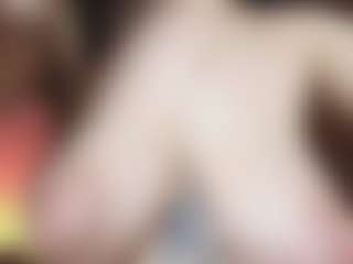 Live cam show with Marcelinee50 - Squirt on CamClone