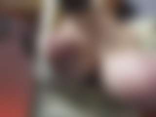 Marcelinee50's Live Sex Cam Show