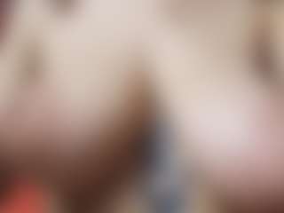 Marcelinee50's Live Sex Cam Show