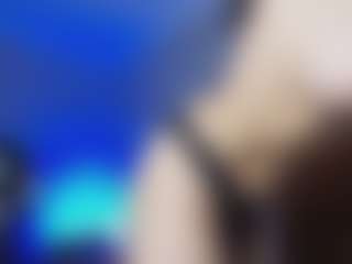Marcelinee50's Live Sex Cam Show