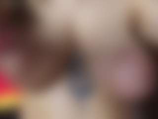 Marcelinee50's Live Sex Cam Show