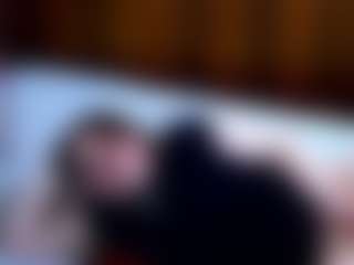 Live cam show with Ramora Rey - Blue Eyes on camwithhim.com