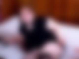 Live cam show with Ramora Rey - Hairy Pussy Brown Hair on fapnchat