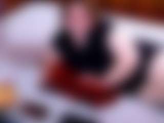 Live cam show with Ramora Rey - Gamer Big Tits on ObeyMaria