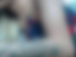 Live cam show with soll-red - Average on Milfs Live