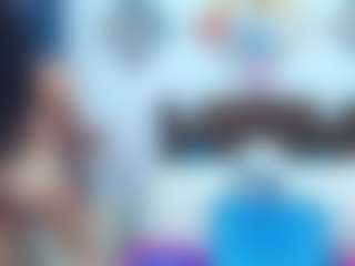 Live cam show with NewYoselinTS - Big Tits on Milfs Live