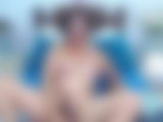 Live cam show with NewYoselinTS - Brown Eyes on Camsoda
