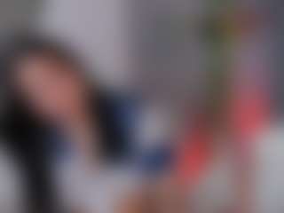 E M E L I E - 89's Live Sex Cam Show