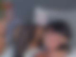 E M E L I E - 89's Live Sex Cam Show