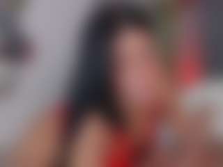 E M E L I E - 89's Live Sex Cam Show