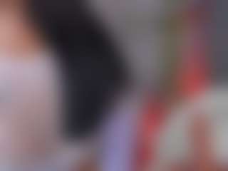 E M E L I E - 89's Live Sex Cam Show