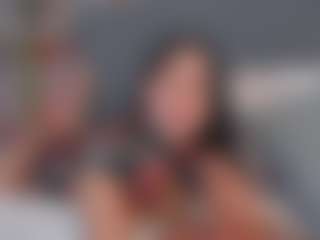Live cam show with E M E L I E - 89 - Bikini on dropp.cam