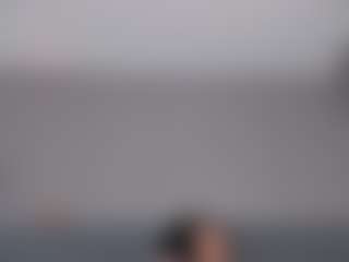 Live cam show with E M E L I E - 89 - Interactivetoy on Fit Hotties