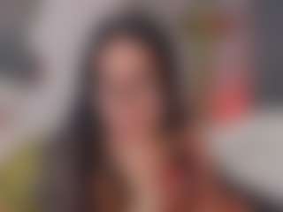 E M E L I E - 89's Live Sex Cam Show