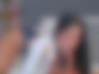 Live cam show with E M E L I E - 89 - Ass Clapping on Camsoda