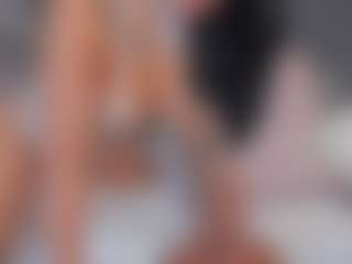 E M E L I E - 89's Live Sex Cam Show