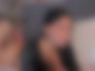 E M E L I E - 89's Live Sex Cam Show