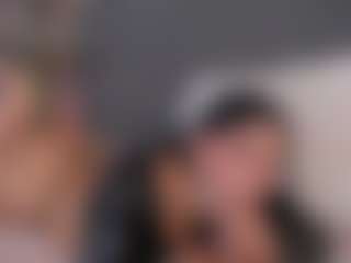 E M E L I E - 89's Live Sex Cam Show