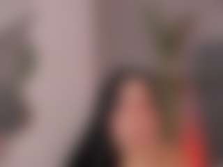 E M E L I E - 89's Live Sex Cam Show