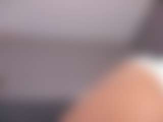 Live cam show with E M E L I E - 89 - Interactivetoy on Porn Luv
