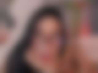E M E L I E - 89's Live Sex Cam Show