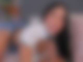 Show en direct avec E M E L I E - 89 - Latina sur Camsoda | colombia