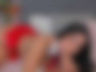 E M E L I E - 89's Live Sex Cam Show