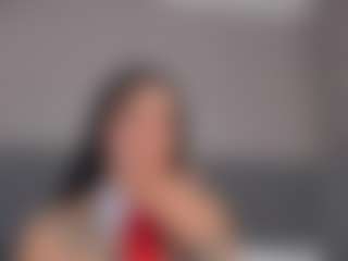 E M E L I E - 89's Live Sex Cam Show