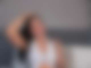 Live cam show with E M E L I E - 89 - Brown Eyes Red Hair on SquirtSoMuch