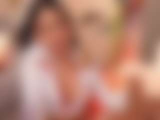 E M E L I E - 89's Live Sex Cam Show