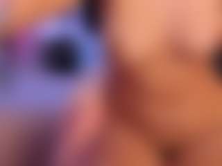 L A I A's Live Sex Cam Show