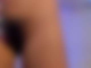 Live cam show with L A I A - Hairy Pussy on Milfs Live