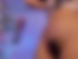 L A I A's Live Sex Cam Show