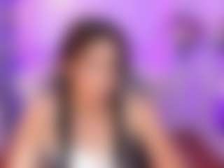 Live cam show with HannaaMills - Ride Torso on Hubzter Live