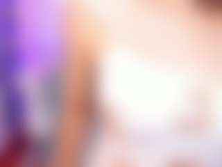 Live cam show with HannaaMills - Bedroom on Hubzter Live