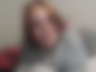 Live cam show with Goddess_Moxxxy_Sting - White on livesuperchat.net | united states