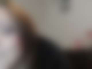 Goddess_Moxxxy_Sting's Live Sex Cam Show