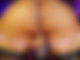 Live cam show with PauulaRH - Orgasm on Camsoda