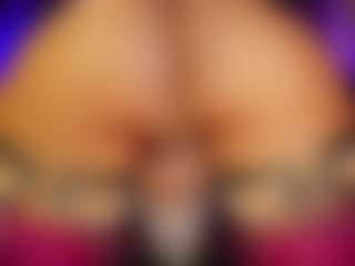 Show de cam en vivo con PauulaRH - Black Hair en Camsoda