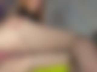 Live cam show with sweett-miia - Red Hair on Dare Cams