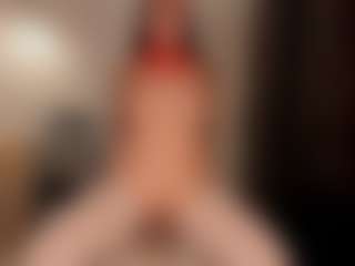 Live cam show with Miisscanela - Curvy on Free Soda