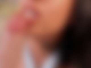 Live cam show with Miisscanela - Cosplay Lovense on Latina Girls