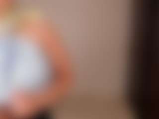 Live cam show with Miisscanela - Drinking on Camsoda