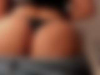 Miisscanela's Live Sex Cam Show