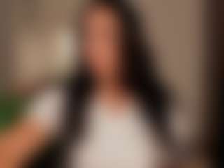 Live cam show with Miisscanela - Fingers on Free Soda