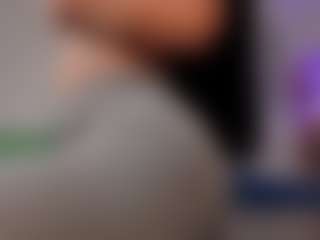 Miisscanela's Live Sex Cam Show