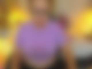 Live cam show with gisela27 - Glasses on crypto-cams