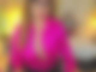Live cam show with gisela27 - Glasses on Camsoda