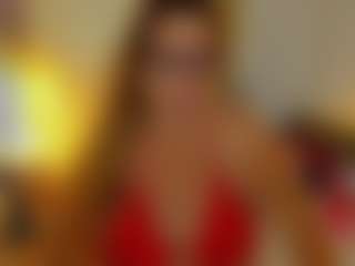 Live cam show with gisela27 - Glasses on Camsoda